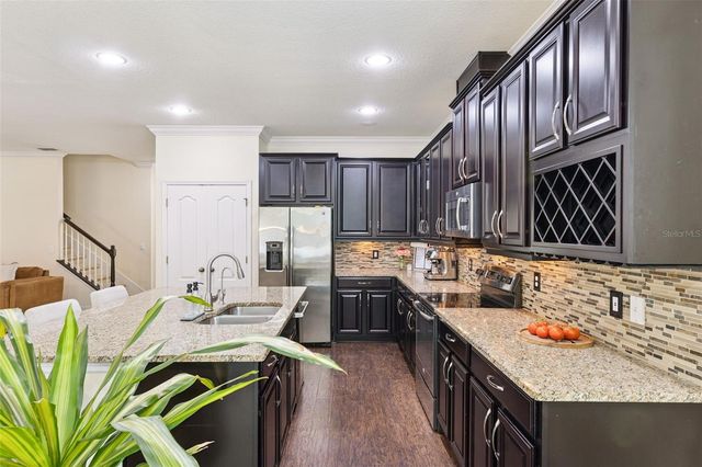 2205 PICKFORD CIRCLE, Apopka, FL 32703