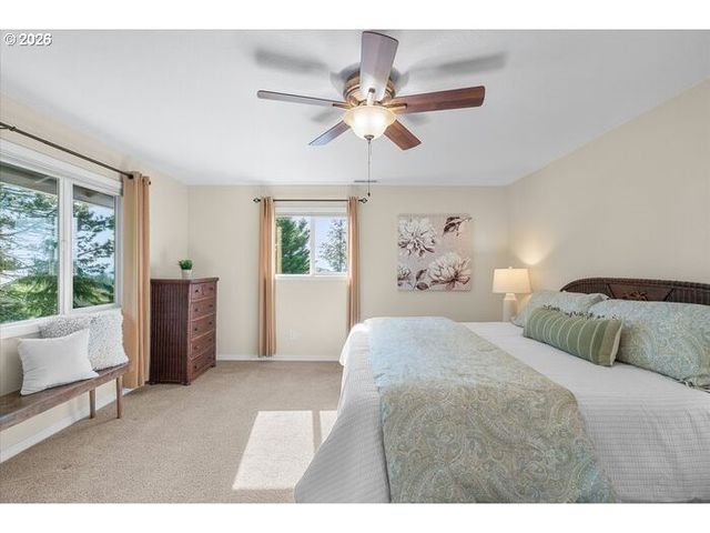13195 Nw Logie Trail Rd, Hillsboro, OR 97124