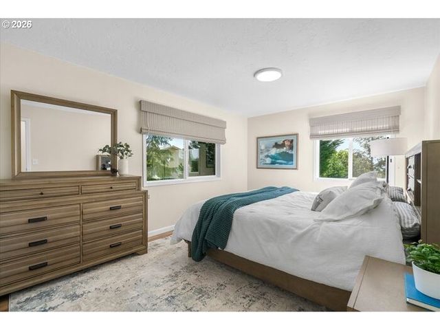 13195 Nw Logie Trail Rd, Hillsboro, OR 97124