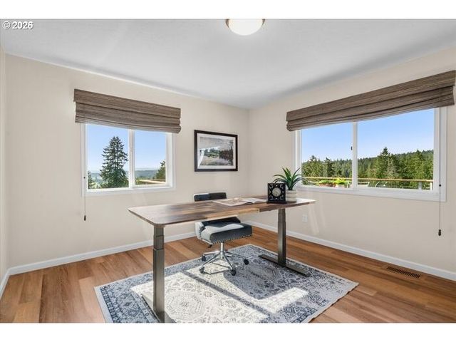 13195 Nw Logie Trail Rd, Hillsboro, OR 97124