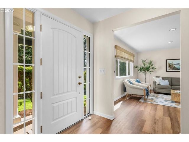 13195 Nw Logie Trail Rd, Hillsboro, OR 97124
