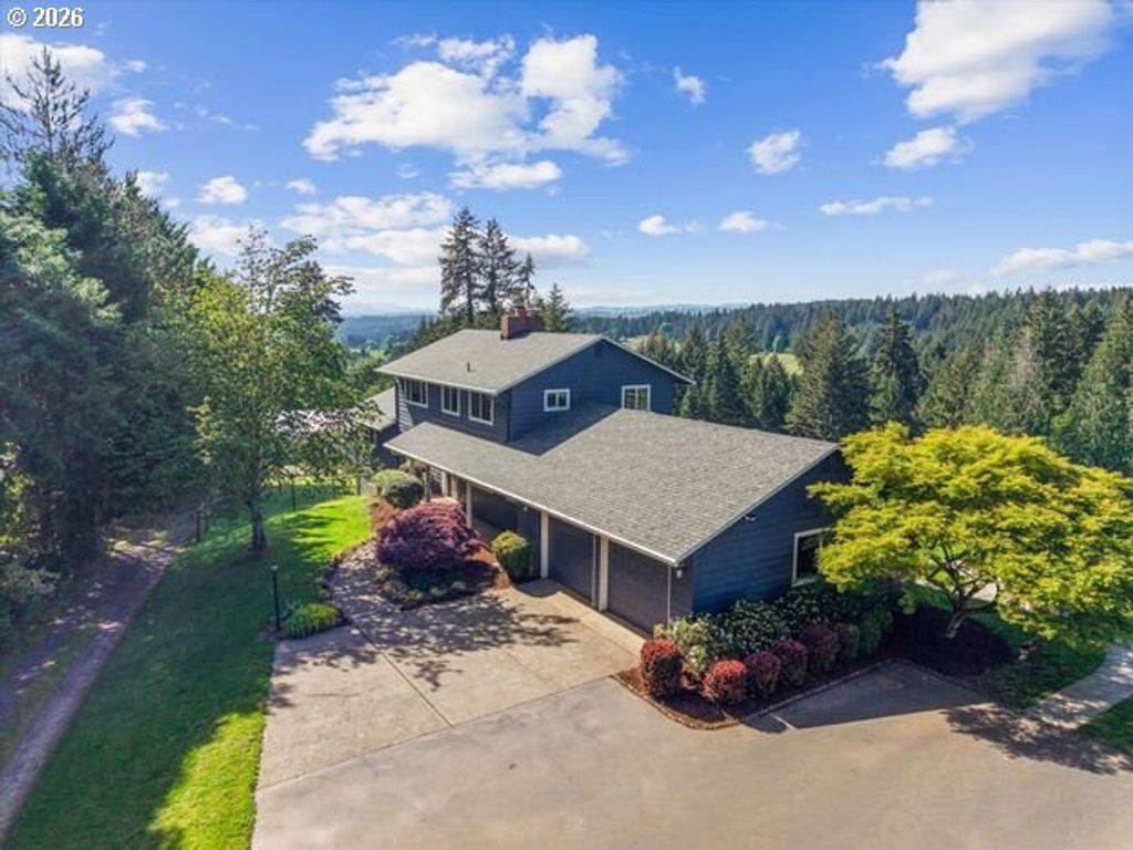 13195 Nw Logie Trail Rd, Hillsboro, OR 97124