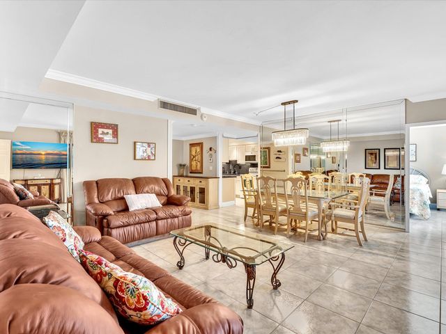 3333 NE 34th Street 319, Fort Lauderdale, FL 33308