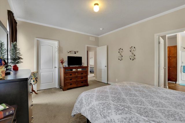 19214 E Buckeye Ave, Greenacres, WA 99027