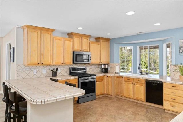 30405 Del Rey Road, Temecula, CA 92591