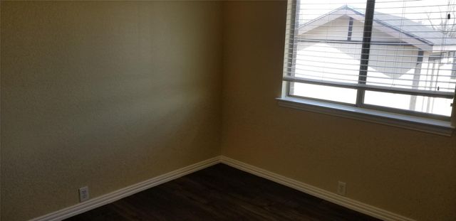 903 Lasso Lane, Mansfield, TX 76063