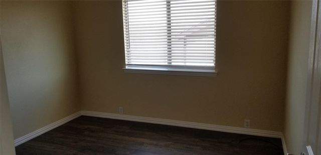 903 Lasso Lane, Mansfield, TX 76063