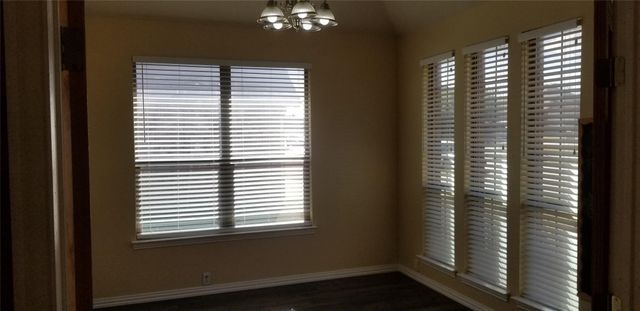 903 Lasso Lane, Mansfield, TX 76063