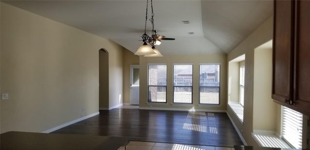 903 Lasso Lane, Mansfield, TX 76063