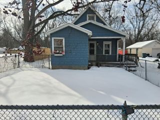 2807 W Jolly Road, Lansing, MI 48911