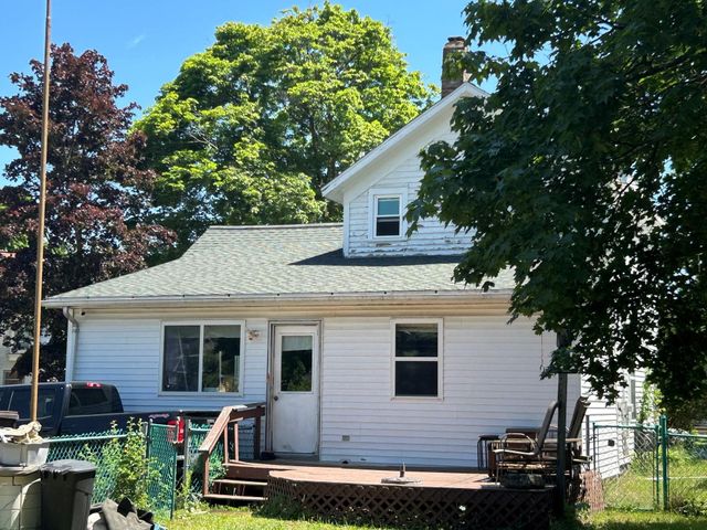 302 S Pine Street, Mount Pleasant, MI 48858