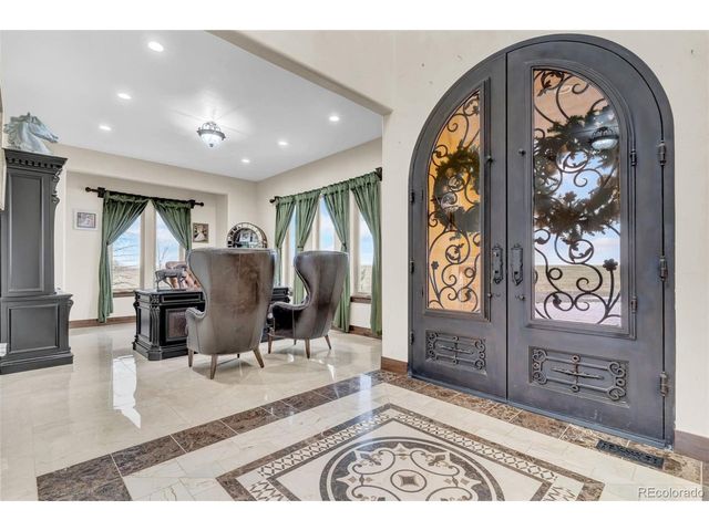 8505 Quail Run Rd, Watkins, CO 80137