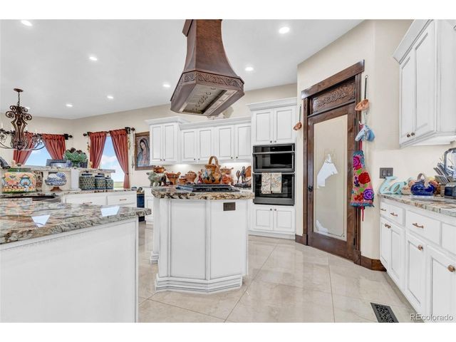 8505 Quail Run Rd, Watkins, CO 80137