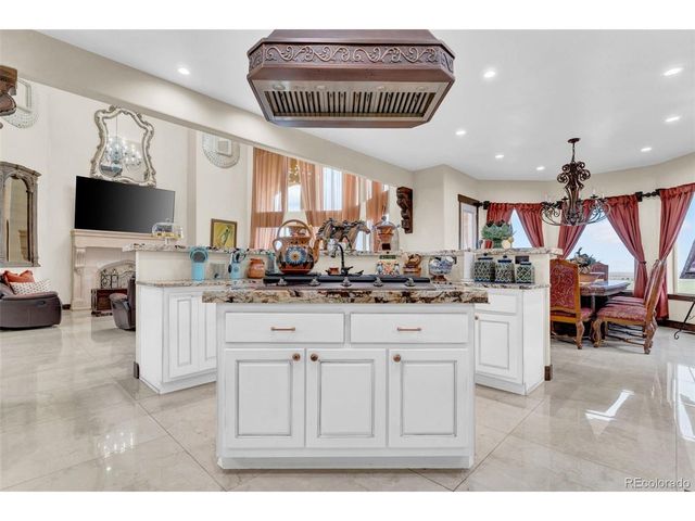 8505 Quail Run Rd, Watkins, CO 80137