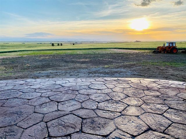 8505 Quail Run Rd, Watkins, CO 80137