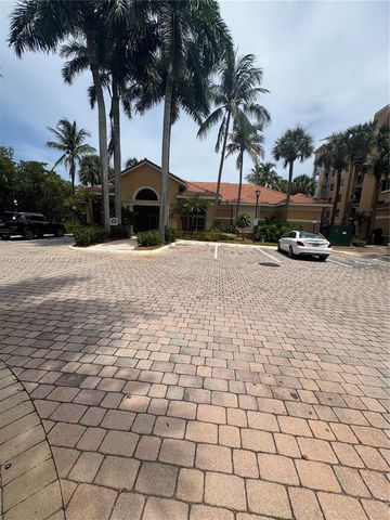 800 Scotia Drive 103, Hypoluxo, FL 33462