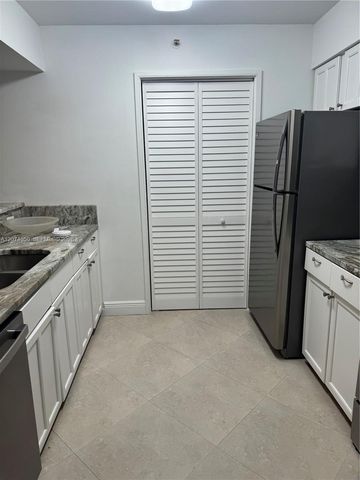 800 Scotia Drive 103, Hypoluxo, FL 33462