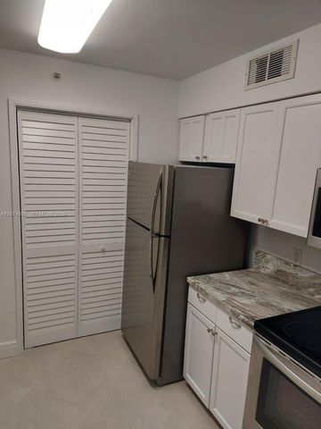 800 Scotia Drive 103, Hypoluxo, FL 33462
