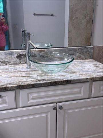 800 Scotia Drive 103, Hypoluxo, FL 33462