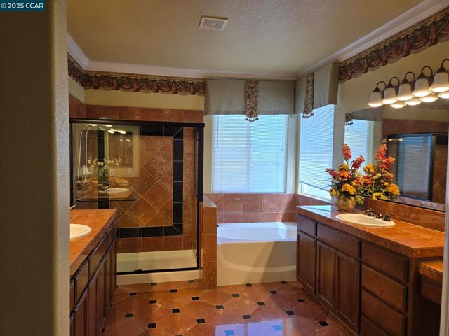 505 Jane Lane, Oakley, CA 94561