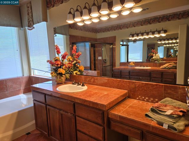 505 Jane Lane, Oakley, CA 94561