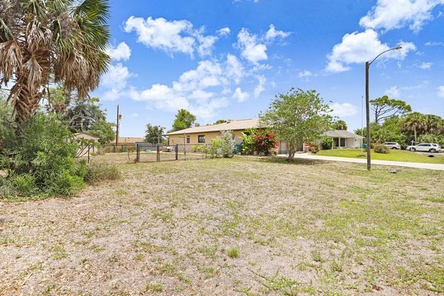 15248 COMMUNITY AVENUE, Port Charlotte, FL 33953