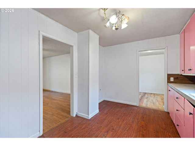 1035 Sw 15TH St, Lincoln City, OR 97367
