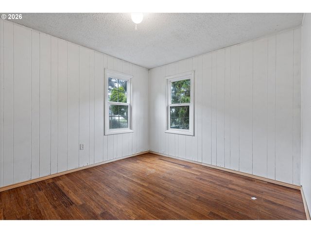 1035 Sw 15TH St, Lincoln City, OR 97367