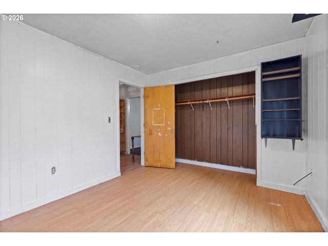 1035 Sw 15TH St, Lincoln City, OR 97367