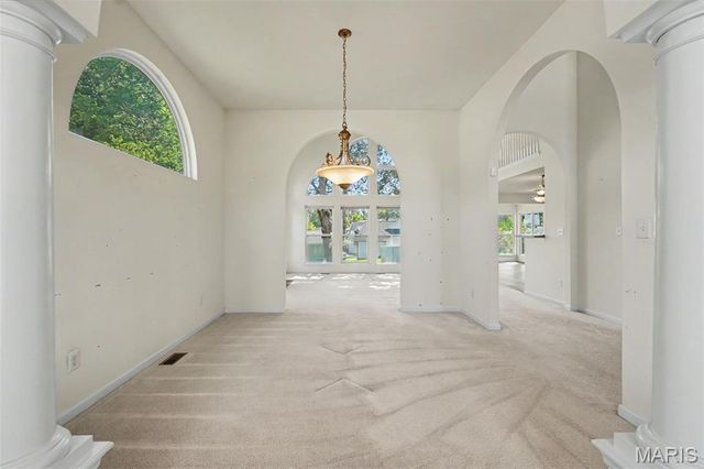 2012 Archway Drive, Wentzville, MO 63385