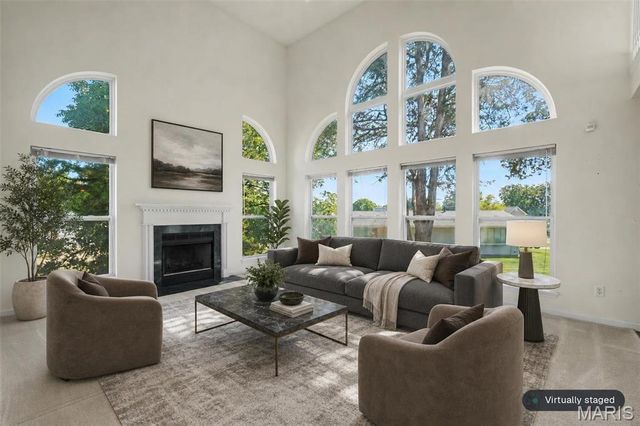 2012 Archway Drive, Wentzville, MO 63385