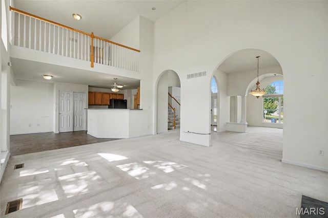 2012 Archway Drive, Wentzville, MO 63385