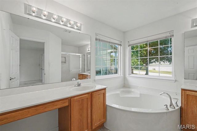 2012 Archway Drive, Wentzville, MO 63385