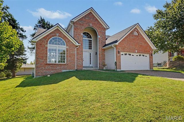 2012 Archway Drive, Wentzville, MO 63385