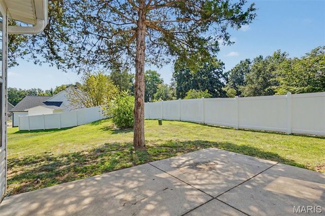 2012 Archway Drive, Wentzville, MO 63385
