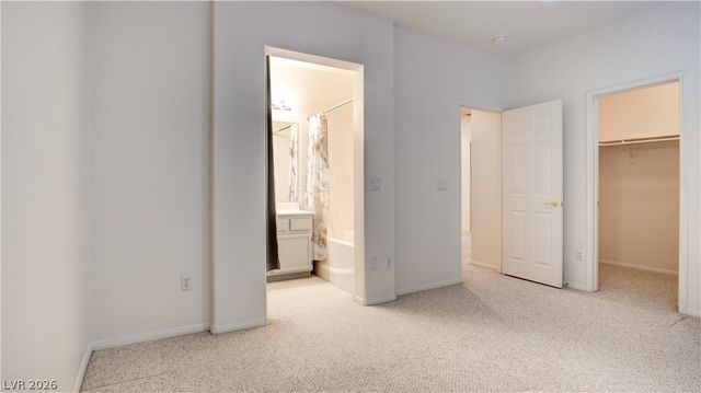 10180 Delray Beach Avenue 102, Las Vegas, NV 89129