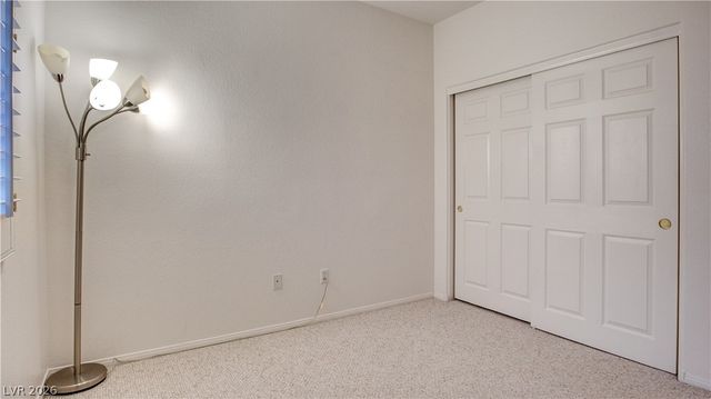 10180 Delray Beach Avenue 102, Las Vegas, NV 89129
