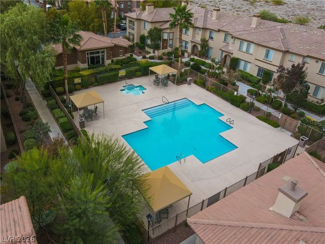 10180 Delray Beach Avenue 102, Las Vegas, NV 89129