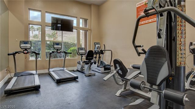 10180 Delray Beach Avenue 102, Las Vegas, NV 89129