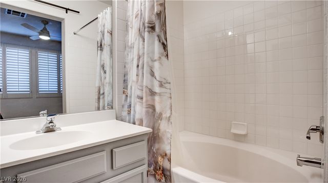 10180 Delray Beach Avenue 102, Las Vegas, NV 89129
