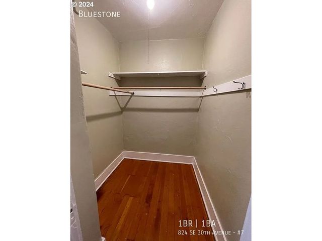 824 Se 30TH Ave, Portland, OR 97214