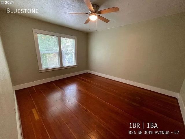 824 Se 30TH Ave, Portland, OR 97214