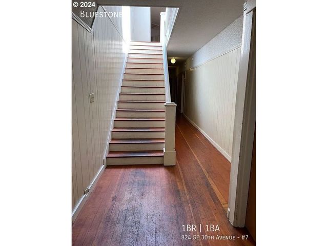 824 Se 30TH Ave, Portland, OR 97214