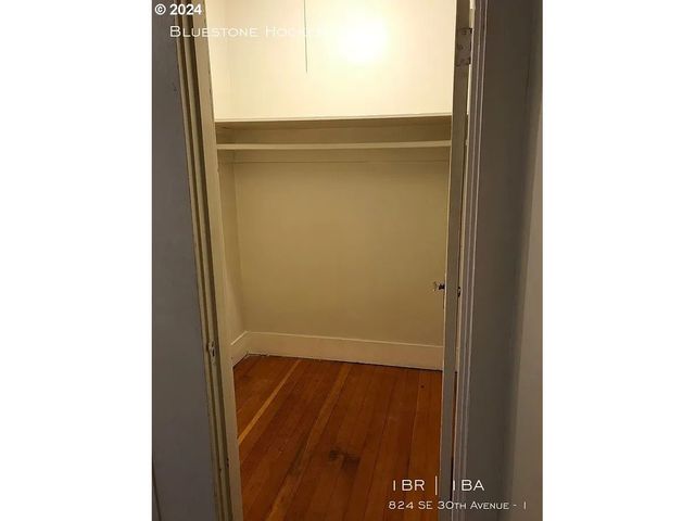 824 Se 30TH Ave, Portland, OR 97214