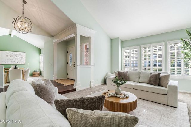 637 Bluegrass Street, Simi Valley, CA 93065