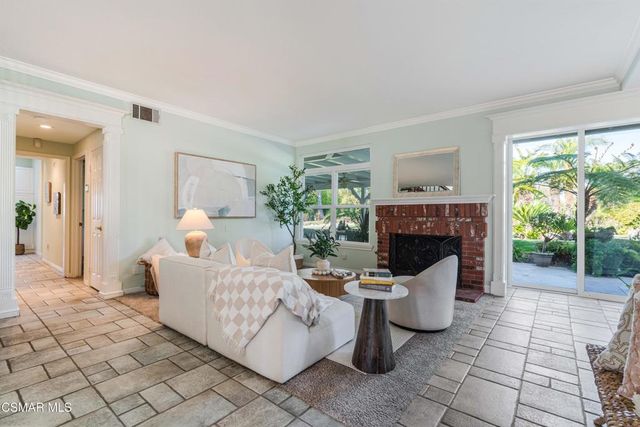 637 Bluegrass Street, Simi Valley, CA 93065