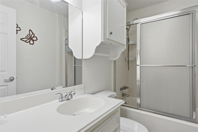 319 Shady Acres Lane, Brenham, TX 77833