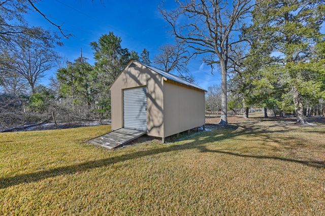 319 Shady Acres Lane, Brenham, TX 77833