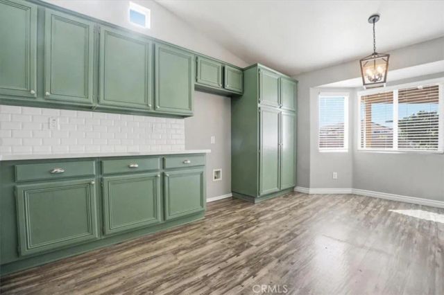 8910 Glenwood, Hesperia, CA 92344