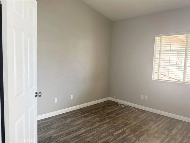 8910 Glenwood, Hesperia, CA 92344